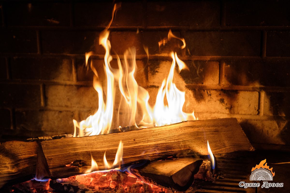 Как топить печь дровами