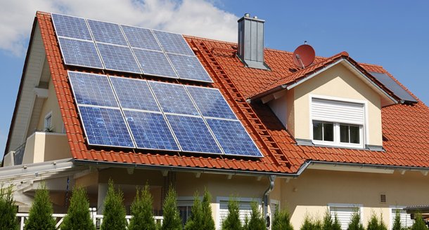 Дом с питанием на солнечных батареях