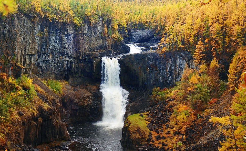 Водопад Ядун. Фото: Владимир КОВАЛЬ 