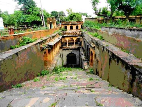 Baoli, BhagawatGarh, Sawai Madhopur (26.133782, 76.243808)