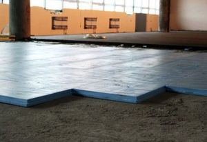 Как утеплить бетонный пол в доме